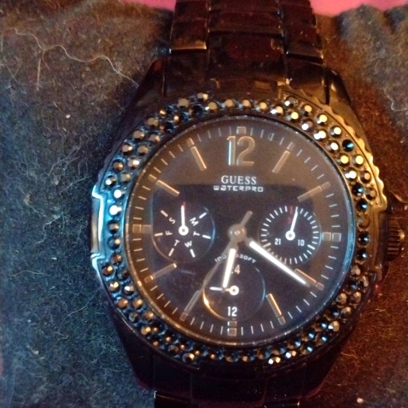 GUESS Black Crystal-Embellished Watch - Picture 1 of 2